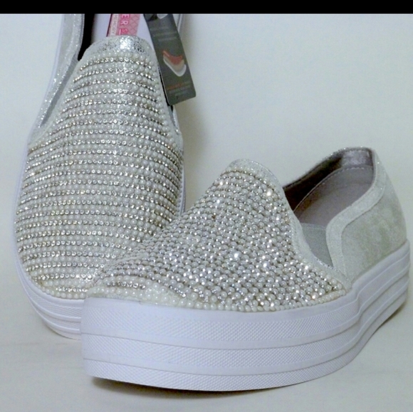 Skechers Shoes - Skechers Memory Foam Slip On Shoes